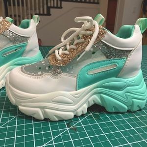 platform height 3.5 inch fashion sneakers